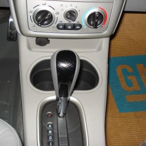GM (accessories) Carbon Fiber/Leather shift knob...
