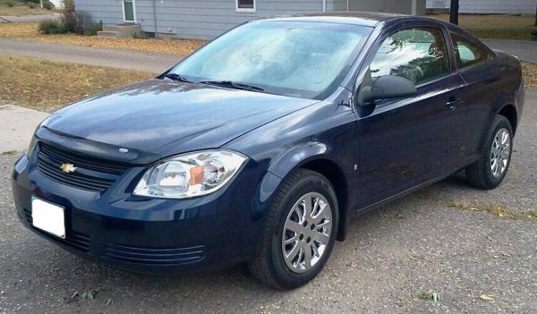 2009 Cobalt LS XFE
5spd Manual
Stock motor with K&N Air Filter
Blue LED Grill Lights
White LED Police style Strobes
Blue Interior LEDs
Pioneer H