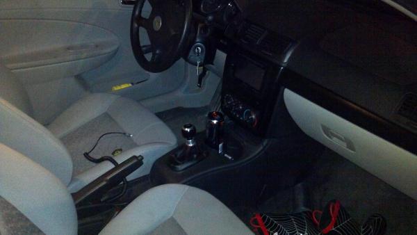 Short shifter installed and a quarter of what i want to paint done.