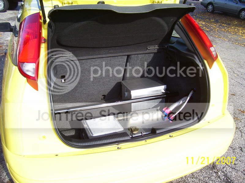FordFocus012.jpg