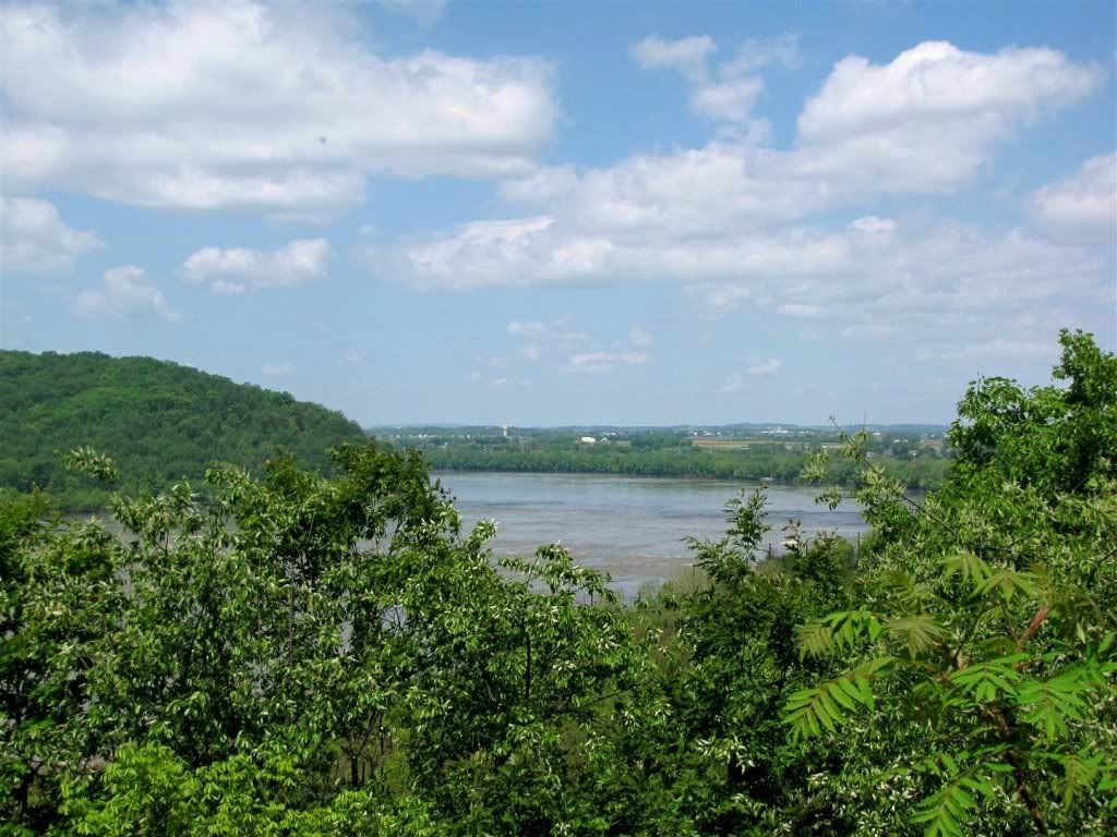 05-09-20114ViewfromChickiesHill.jpg