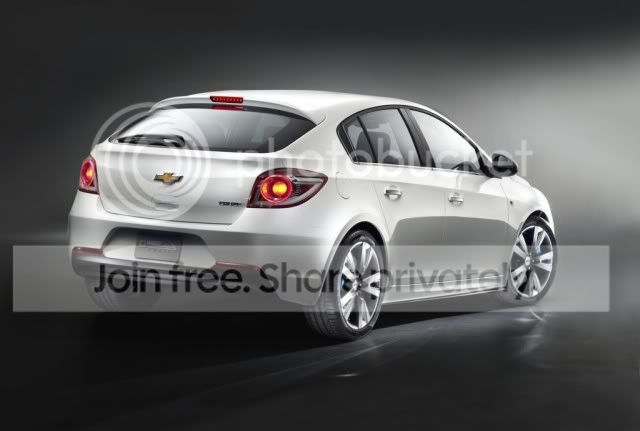 Chevrolet-Cruze-Hatchback-2-1024x690.jpg